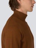 Men Turtleneck Sweater_Deep Camel